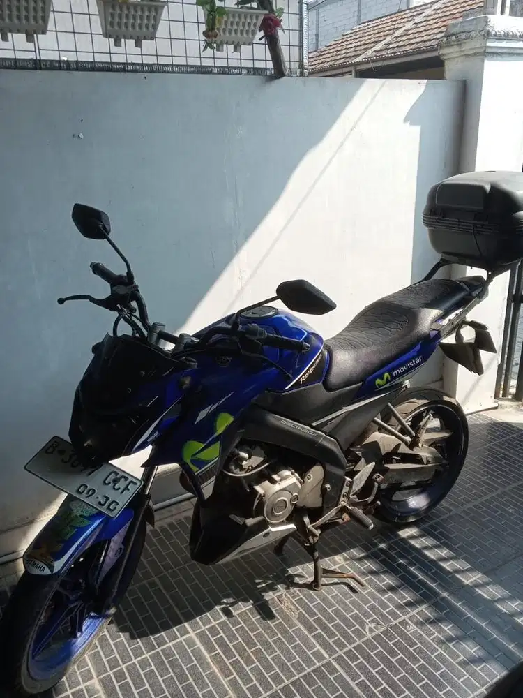 JUAL MOTOR Yamaha vixion advance  2015 FREE BOX