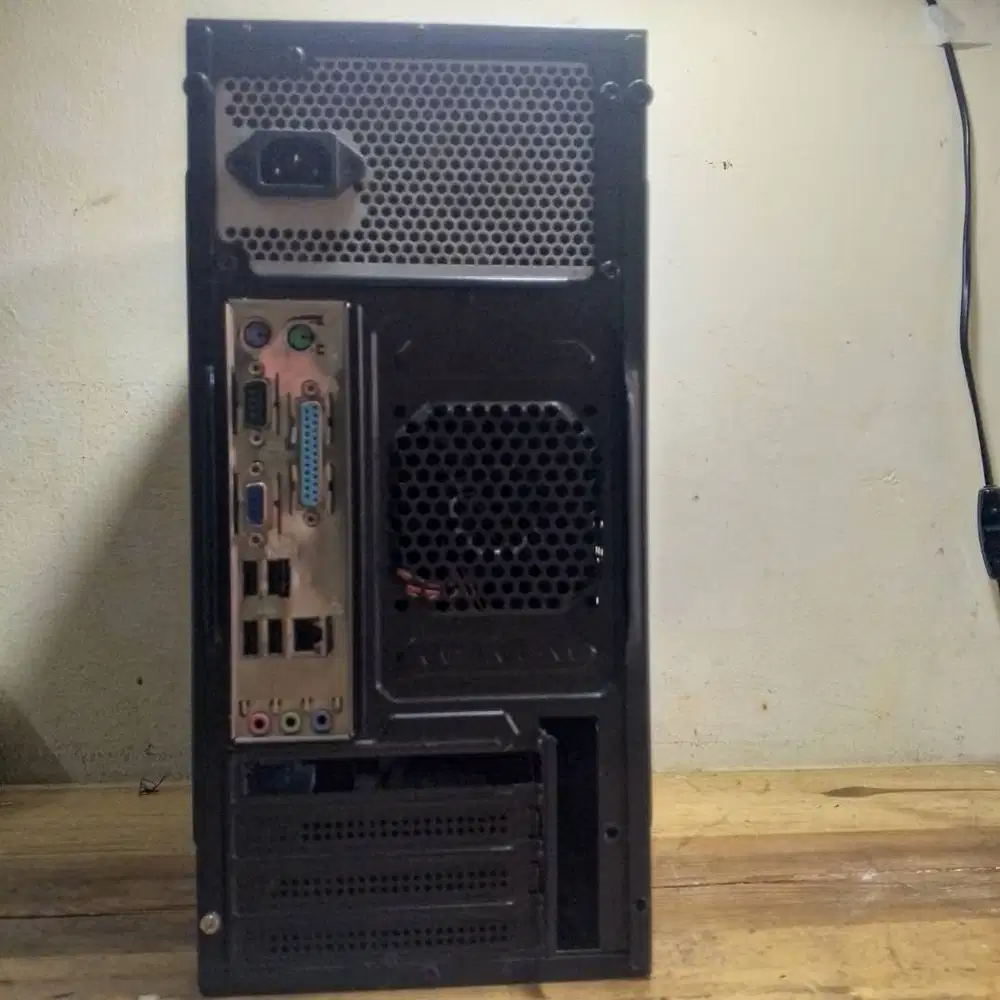 PC Only CPU Mobo Asus core i5-2400S Ram 4 GB HDD 250 GB