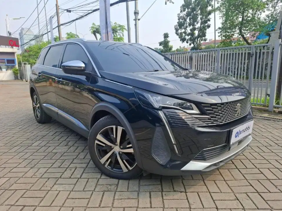 Peugeot 5008 1.6 Allure Plus Bensin-AT 2021