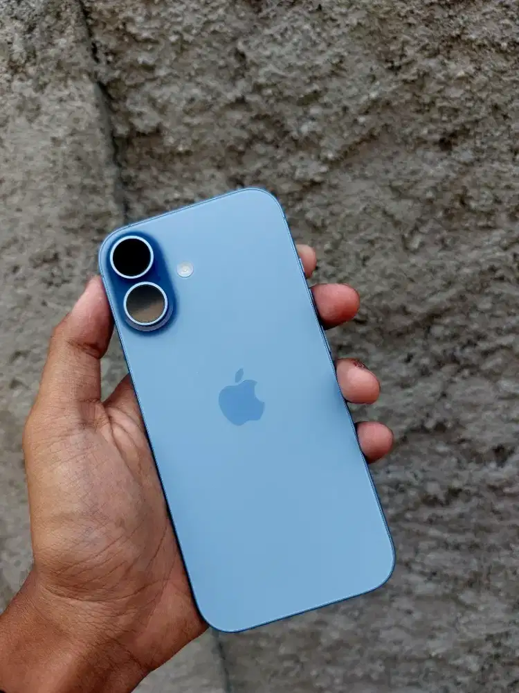 iPhone 17 Basic 256GB Mist Blue - Eks Blibli