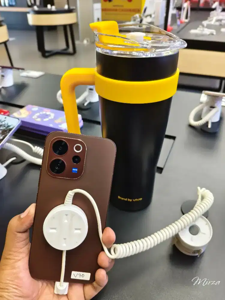 Vivo V70 5G,, camera ZEISS,, cicilan bisa syarat KTP ajaa free tumbler