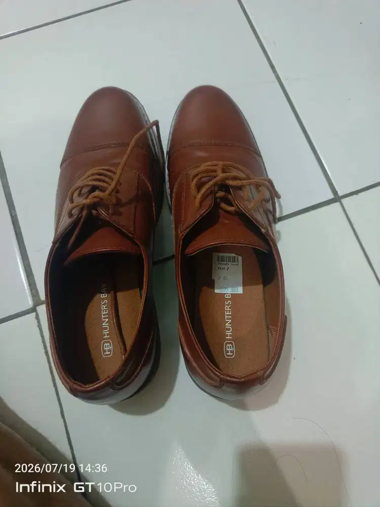 Sepatu kerja hunters bay