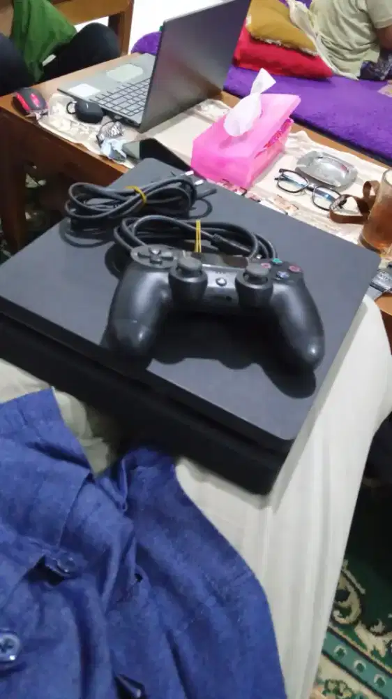 Jual PS4 Slim 500 Gb fullgame