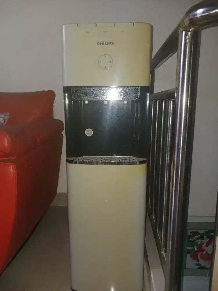 Dispenser Philips ada 3 tombol
