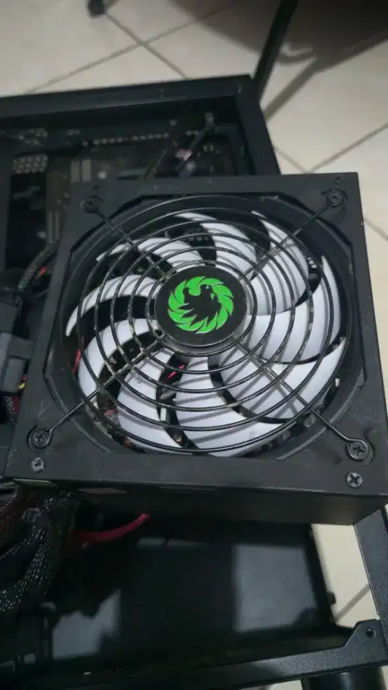GameMax GP-450 450W (seri standar/non-80 Plus).