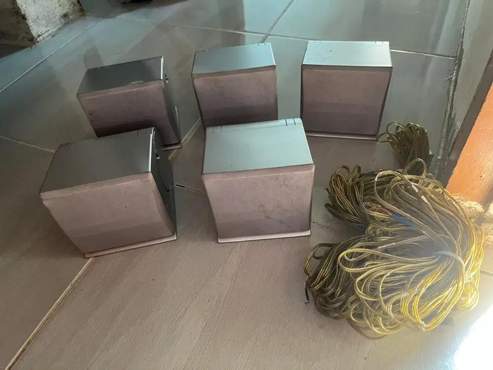 di jual speker kecil merek sharp