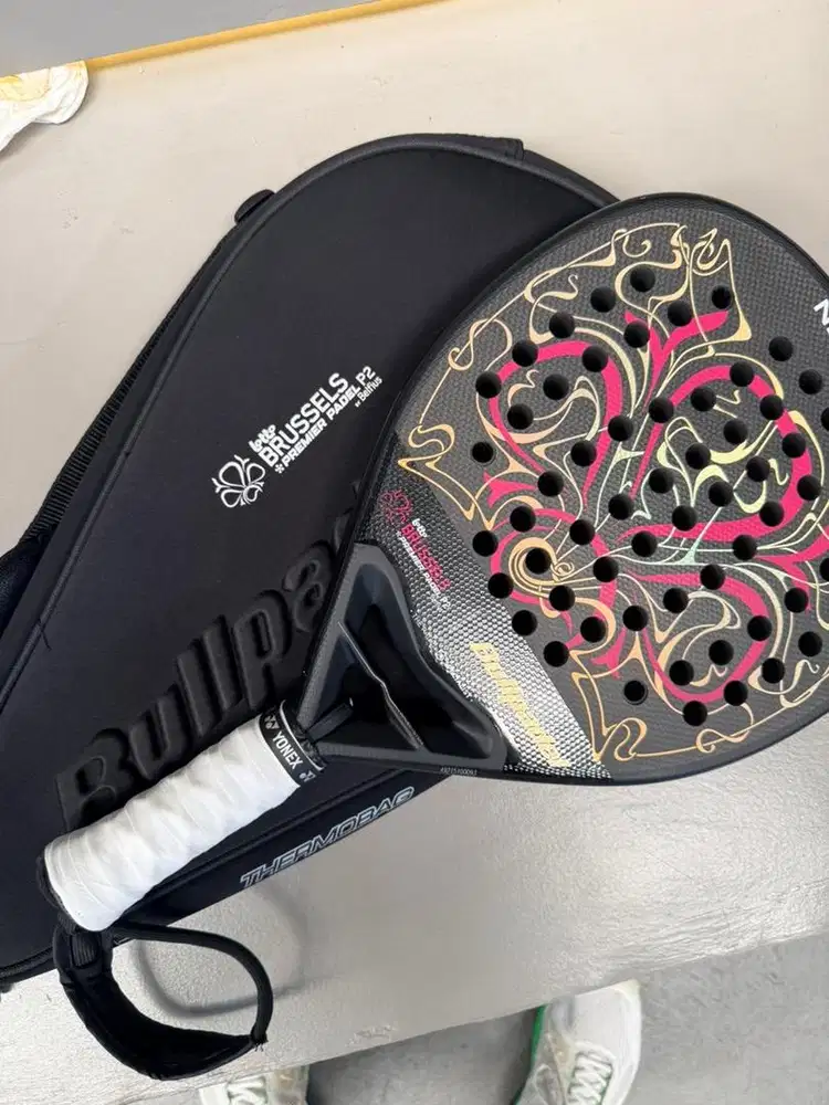Raket Padel Bullpadel Brussel Limited Edition