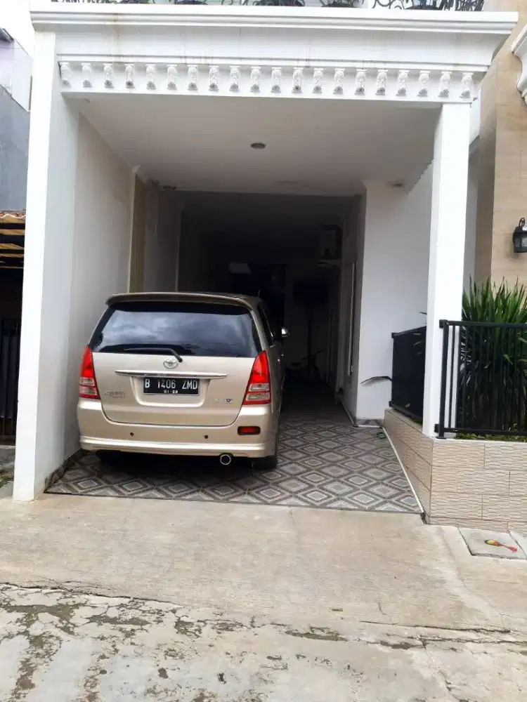 Di Kontrakan 2 Unit Rumah Petakan