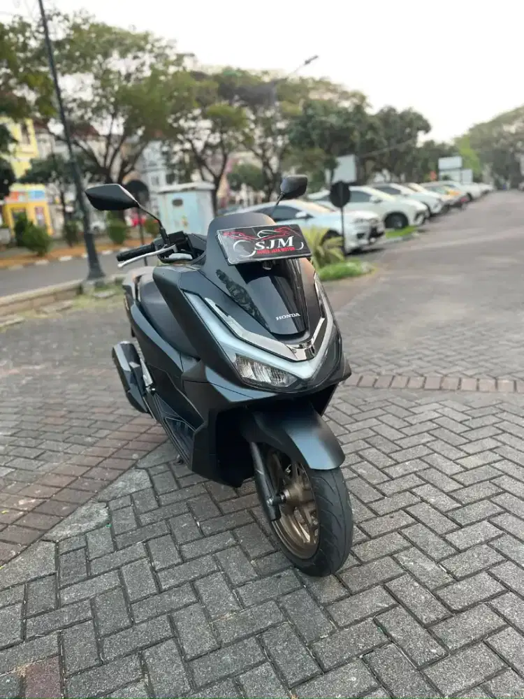 HONDA PCX 160 ABS ROADSYNC 2025 MESIN HALUS
