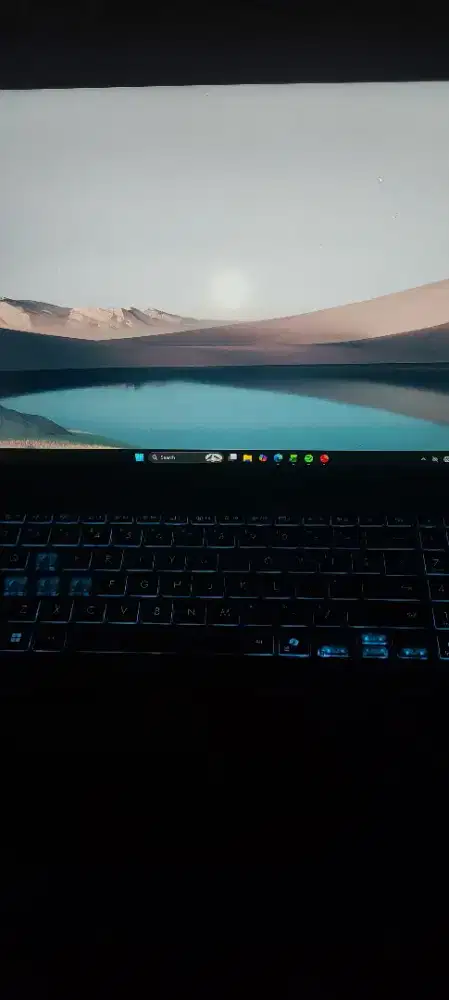 laptop ASUS V16