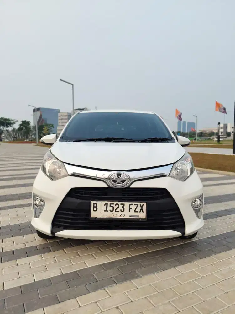 tdp 15 jt km 60 rb Toyota Calya G AT 2017 putih