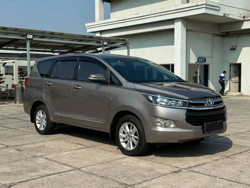 Servis record resmi TOYOTA KIJANG INNOVA V BENSIN 2017