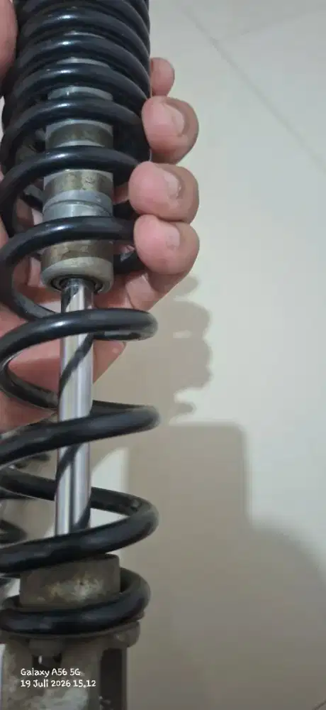 Shock belakang nmax old 2017