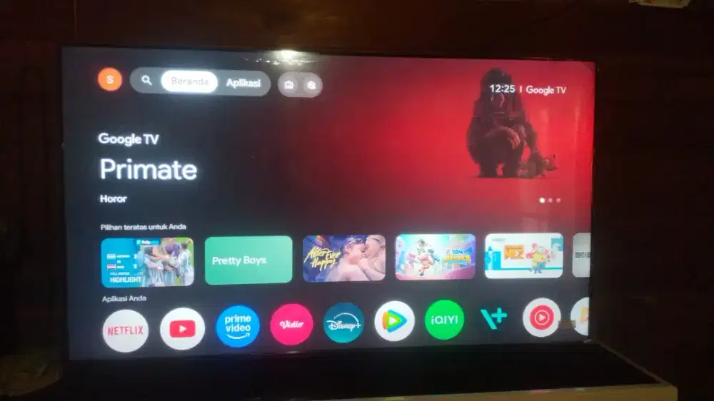 Sharp smart Tv 65 in