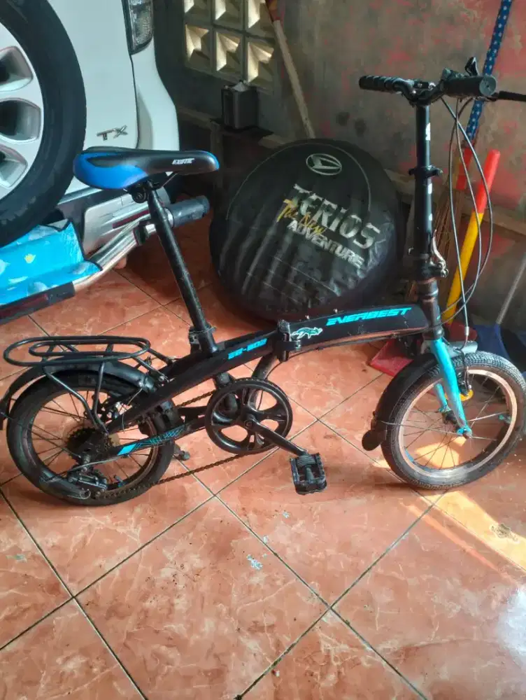 Sepeda lipat everbest 16 inch