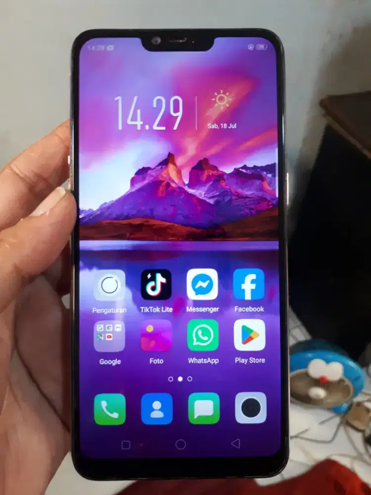 Oppo A3s 4G 6/128 layar 6.2 inchi mulus tt/barter