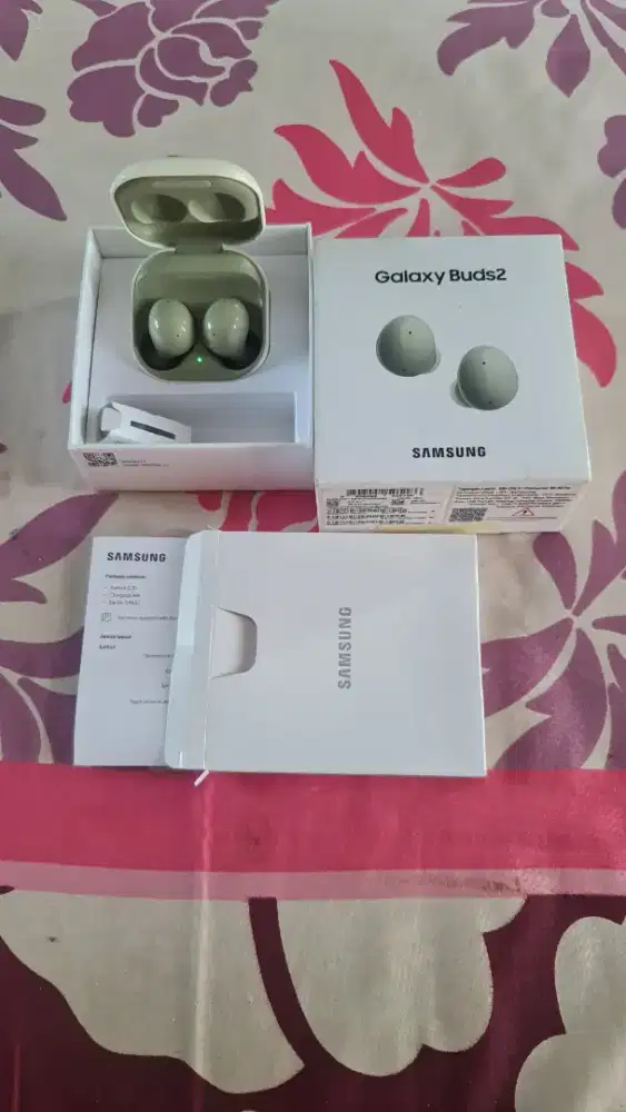 SAMSUNG Galaxy Buds 2
