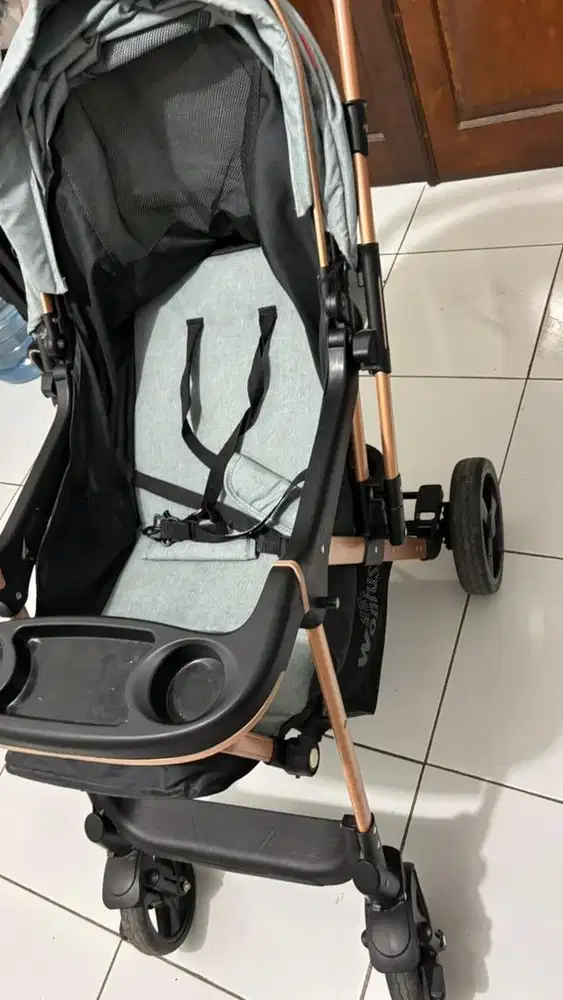 Stroller bayi like new