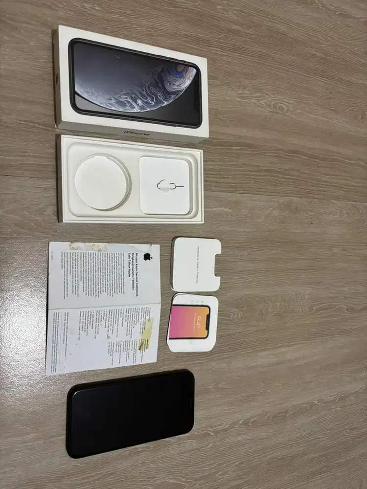 Iphone XR 128 iBox