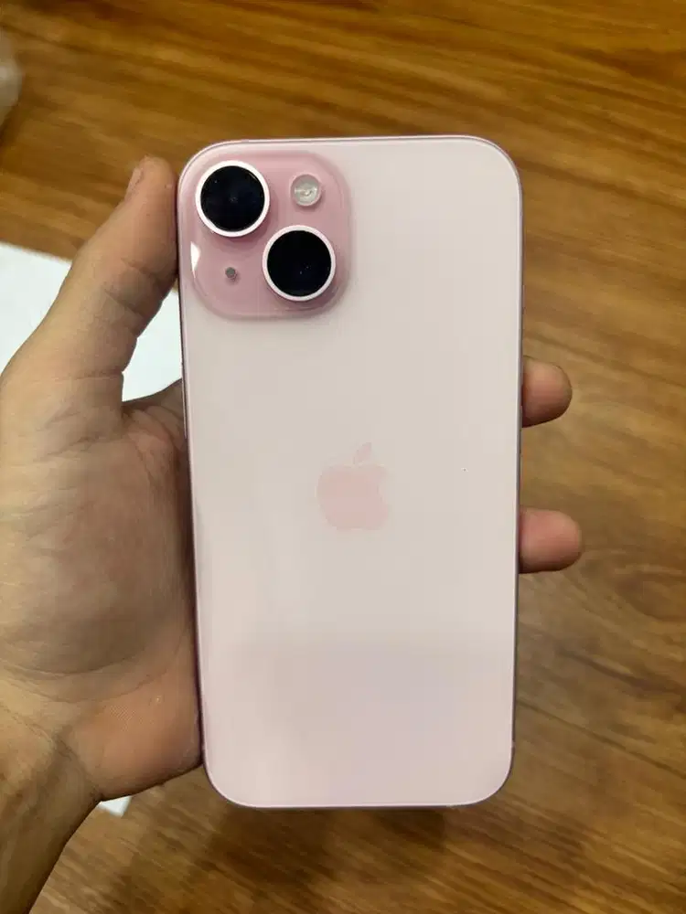 iPhone 15 256GB IBOX
