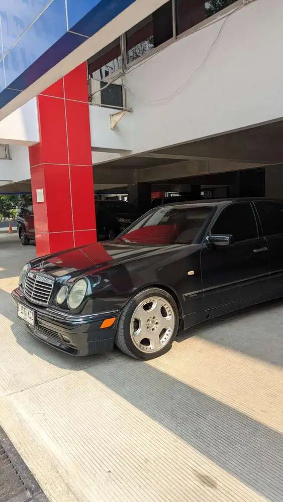 Mercedes-Benz E320 1997 Bensin