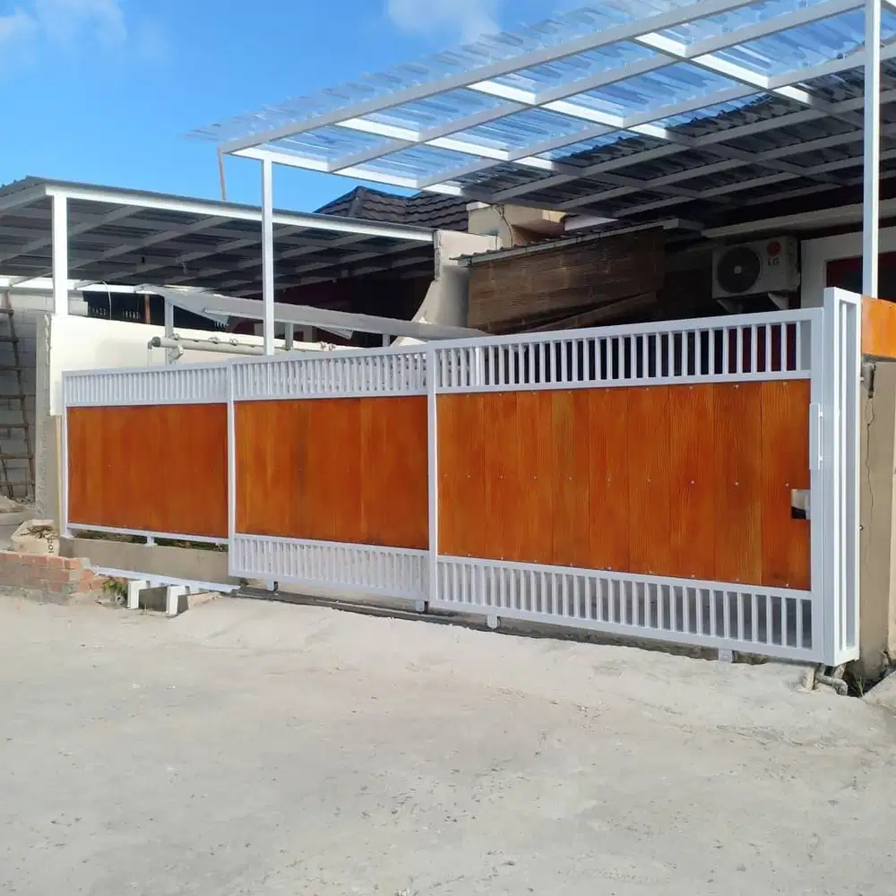 pintu pagar dorong grc motif kayu