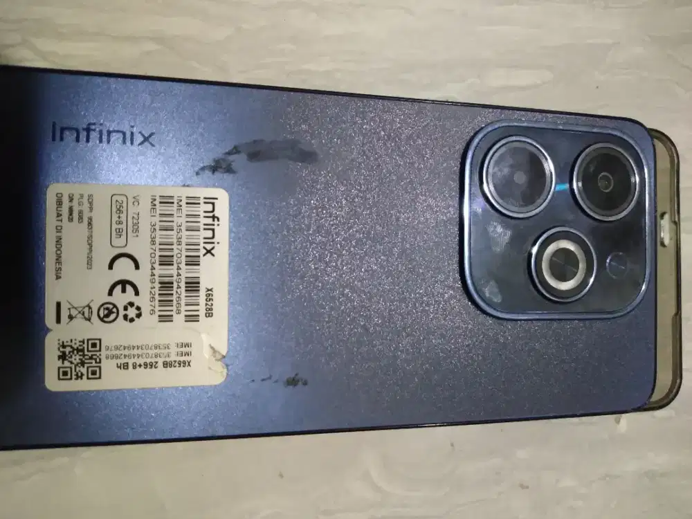 Infinix hot 40i 8 / 256