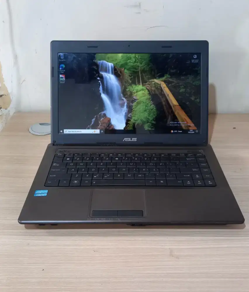 Asus K84L Intel Core i3