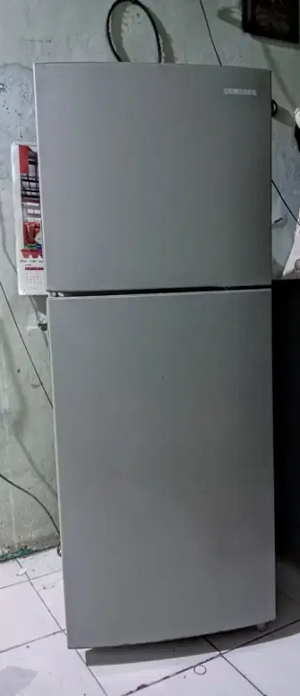 Kulkas 2pt samsung ready mlus blm pernah dservic no mnus