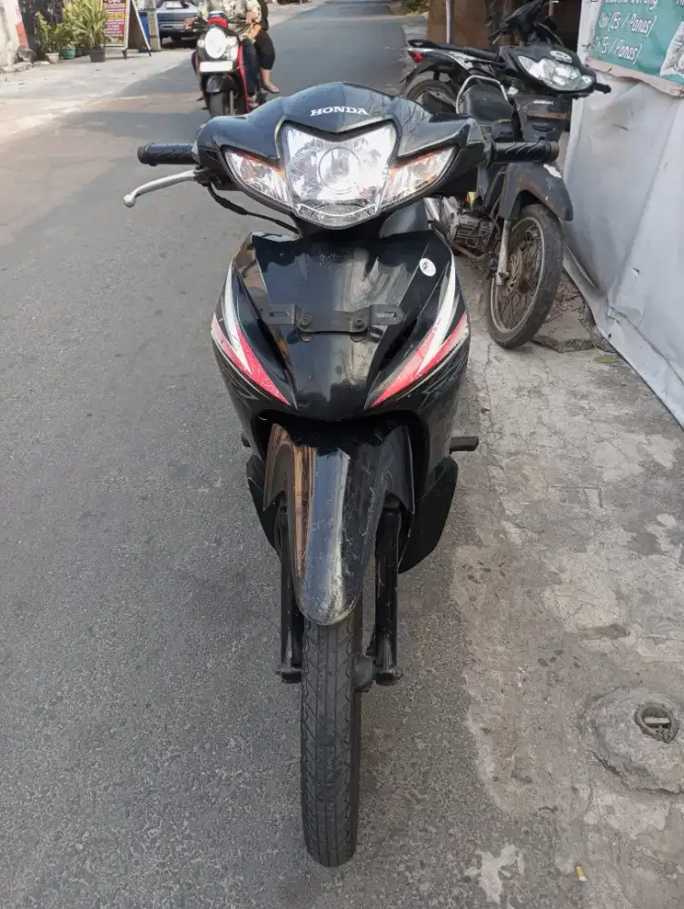 Honda Revo Absolute 110 cc