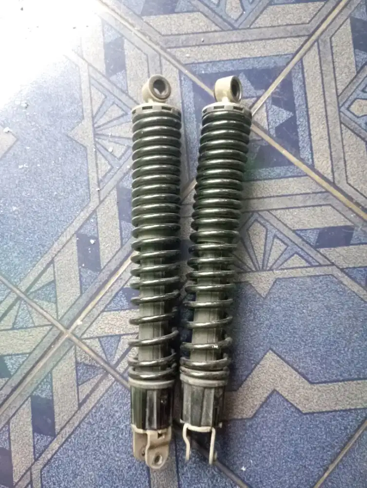 shok belakang standar pcx 160 2025