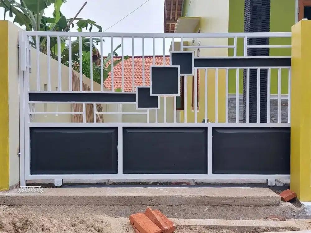 PAGAR DORONG BESI GALVANIS