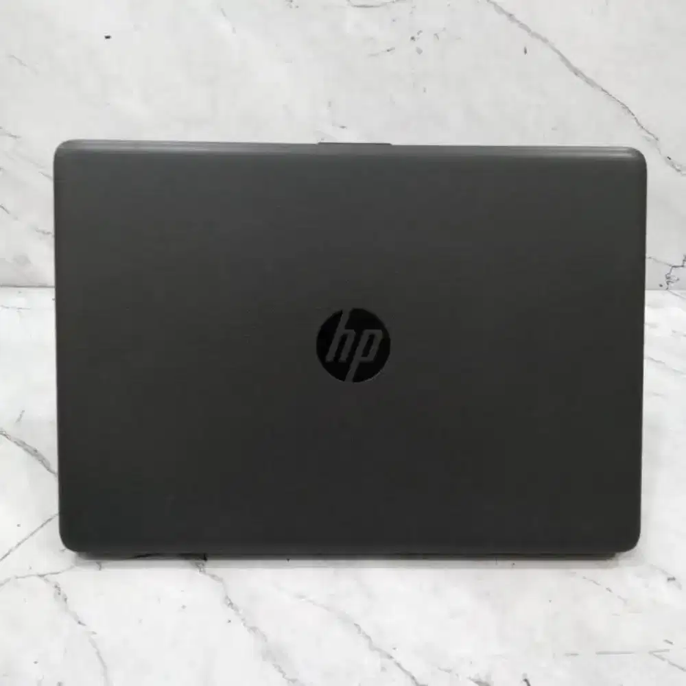 HP 240 Gen 7.
Kerja lancar,belajar nyaman. Performa sangat handal!!