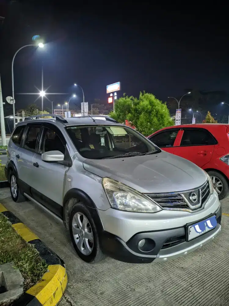Grand Livina X-Gear 2014 MT