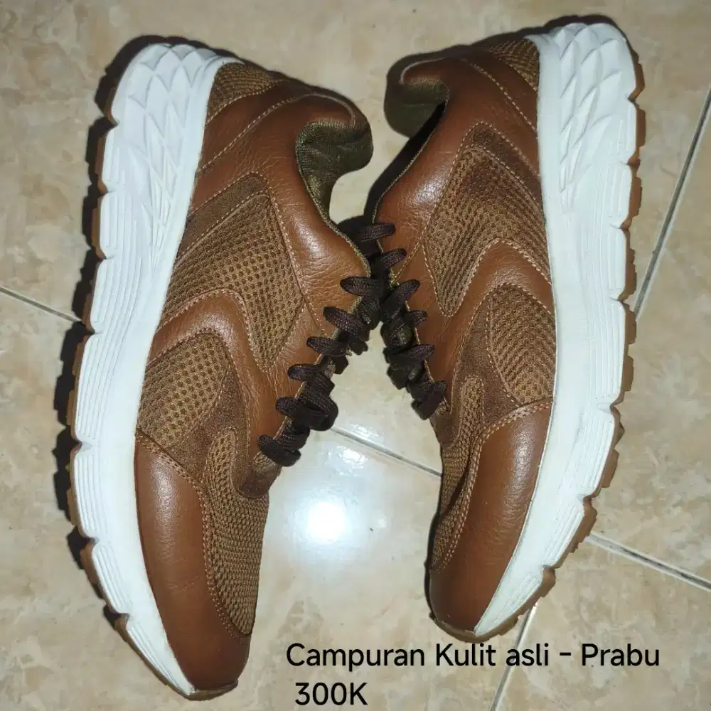 Sepatu Coklat campuran kulit asli no 41 COD jogja