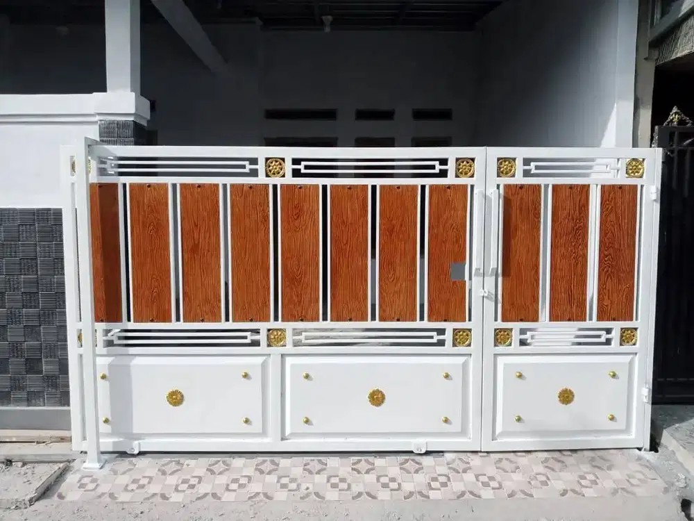 Pagar Besi Minimalis Custom Modern