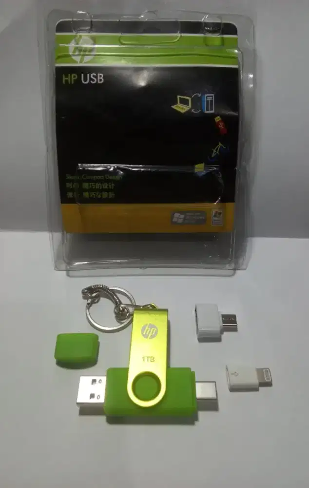 Flashdisk 1 terra 4 in 1