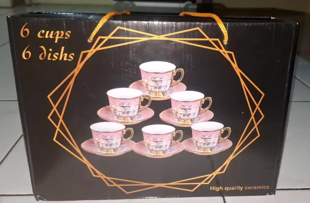 Cangkir teh isi 6 cup