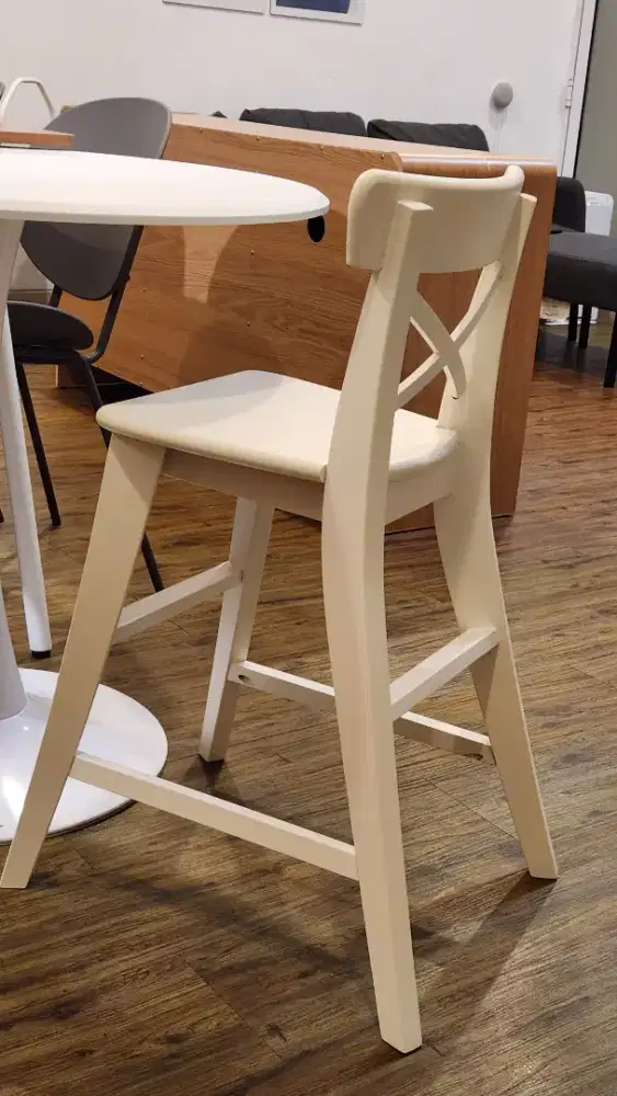 Kursi anak IKEA kursi tinggi kondisi BARU diskon besar