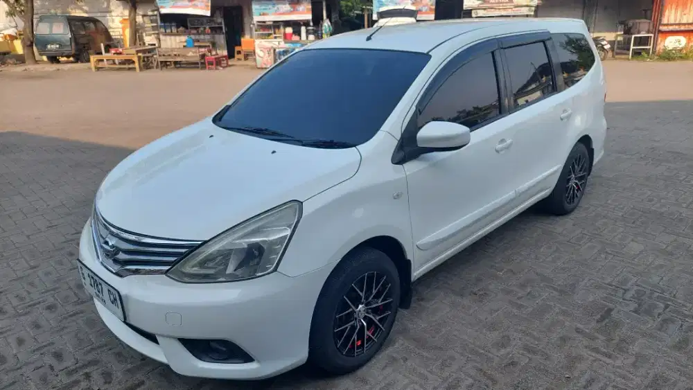 NEW GRAND LIVINA XV SIAP LUAR KOTA