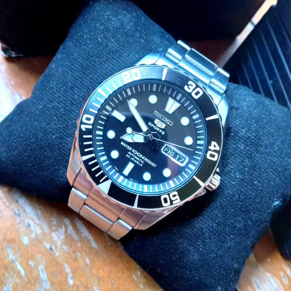 Preloved Rare dan Super Condition Seiko SNZF17K1 Sea Urchin