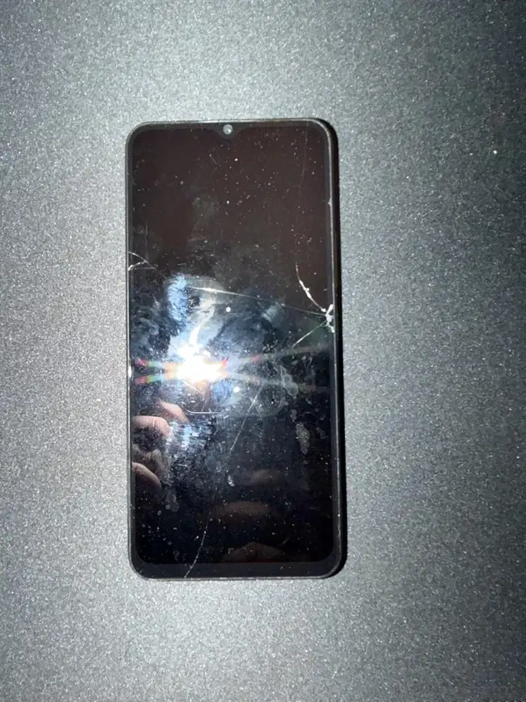 vivo y17s layar mati