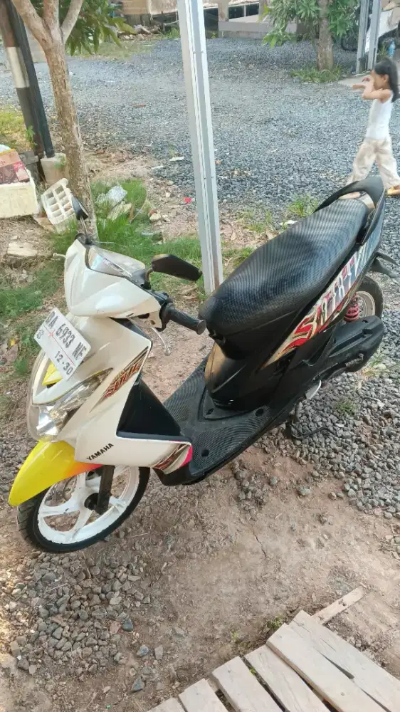 Yamaha Mio Soul Karbu Tahun Motor 2010 Putih - Mesin Sehat Siap Pakai