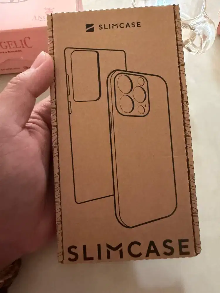 Casing dari Slimcase ORIGINAL iPhone 16 pro max