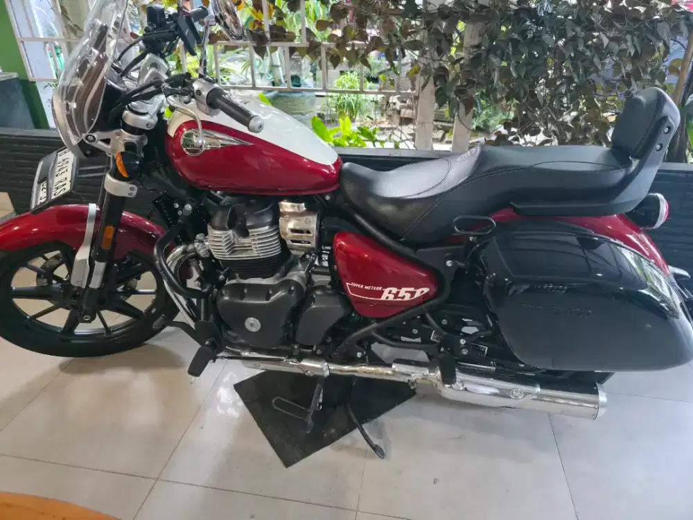 Dijual royal enfield SE 650