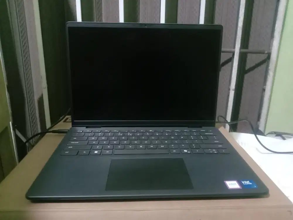 Dell 14 DC 14250 Intel Core i7 RAM 16 GB ROM 1 TB (1000 GB)