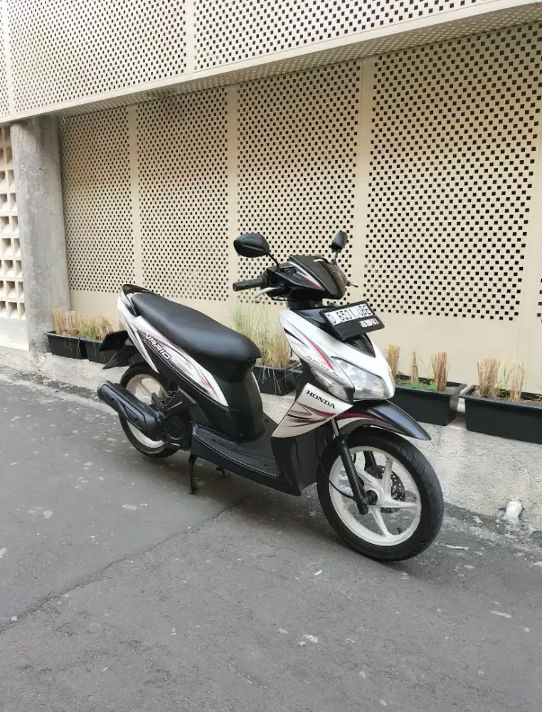 Honda Vario Old 110 CW 2013 Original Surat Lengkap Murah Pajak Telat!