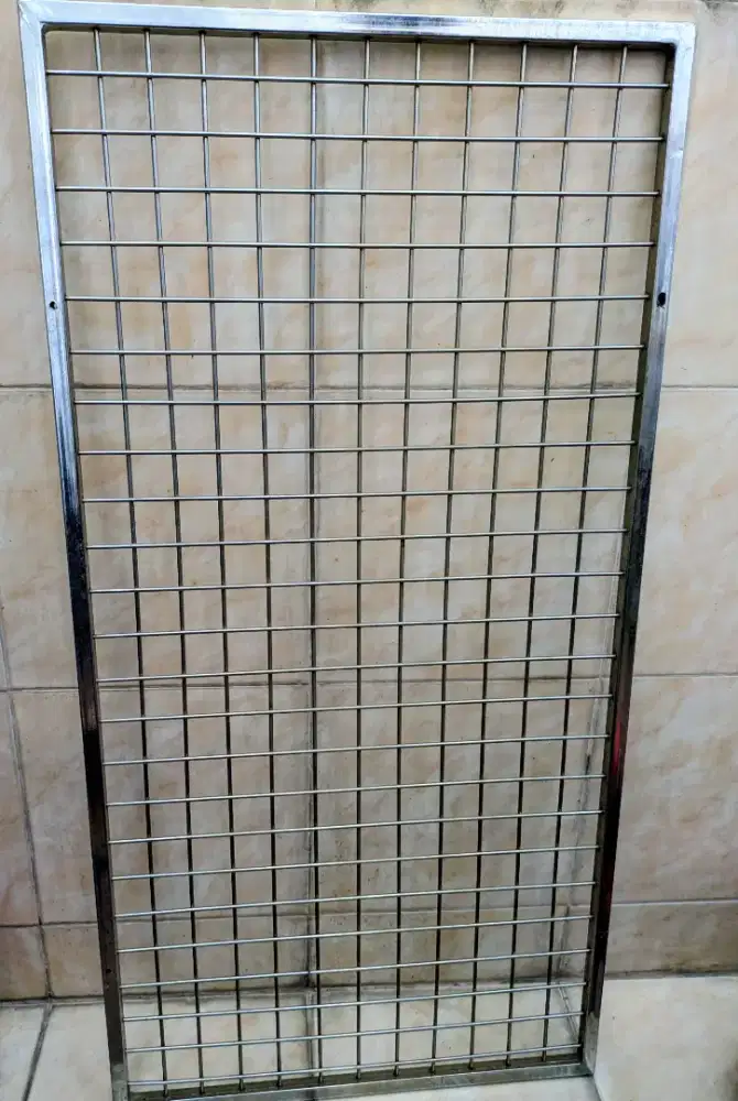 Rak Display ukuran 60 x 120 cm