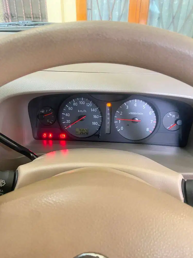 Nissan Serena 2010 Bensin