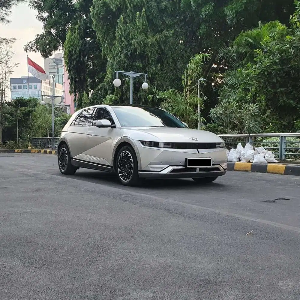 ‼️HYUNDAI IONIQ 5 SIGNATURE LONG-RANGE ‼️MOBIL TERAWAT & SIAP PAKAI.